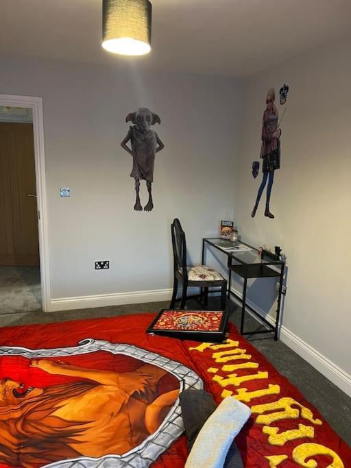 Potters Hideout- 2 Bedroom 2 Bathroom Apartment Watford  Extérieur photo