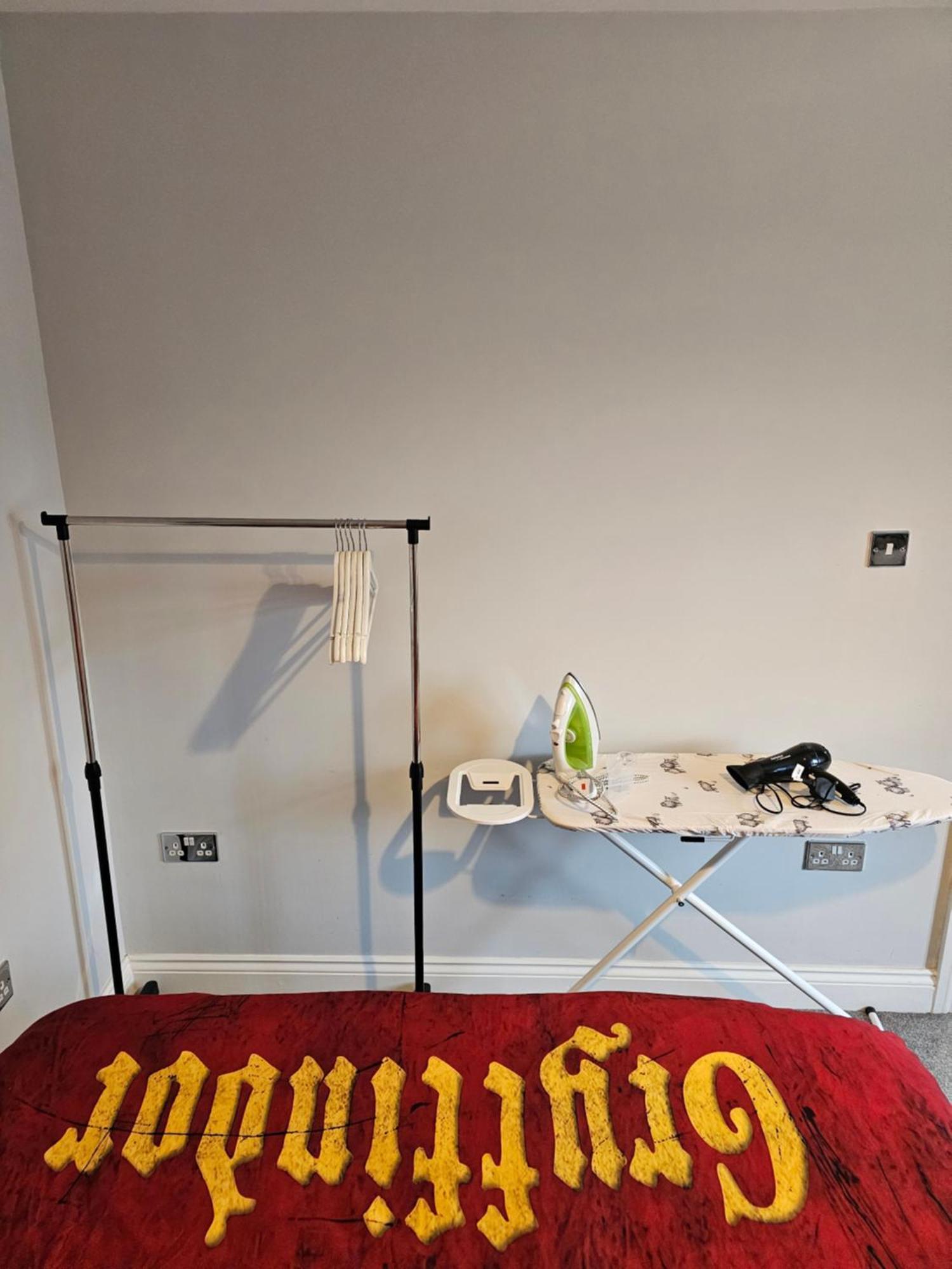 Potters Hideout- 2 Bedroom 2 Bathroom Apartment Watford  Extérieur photo
